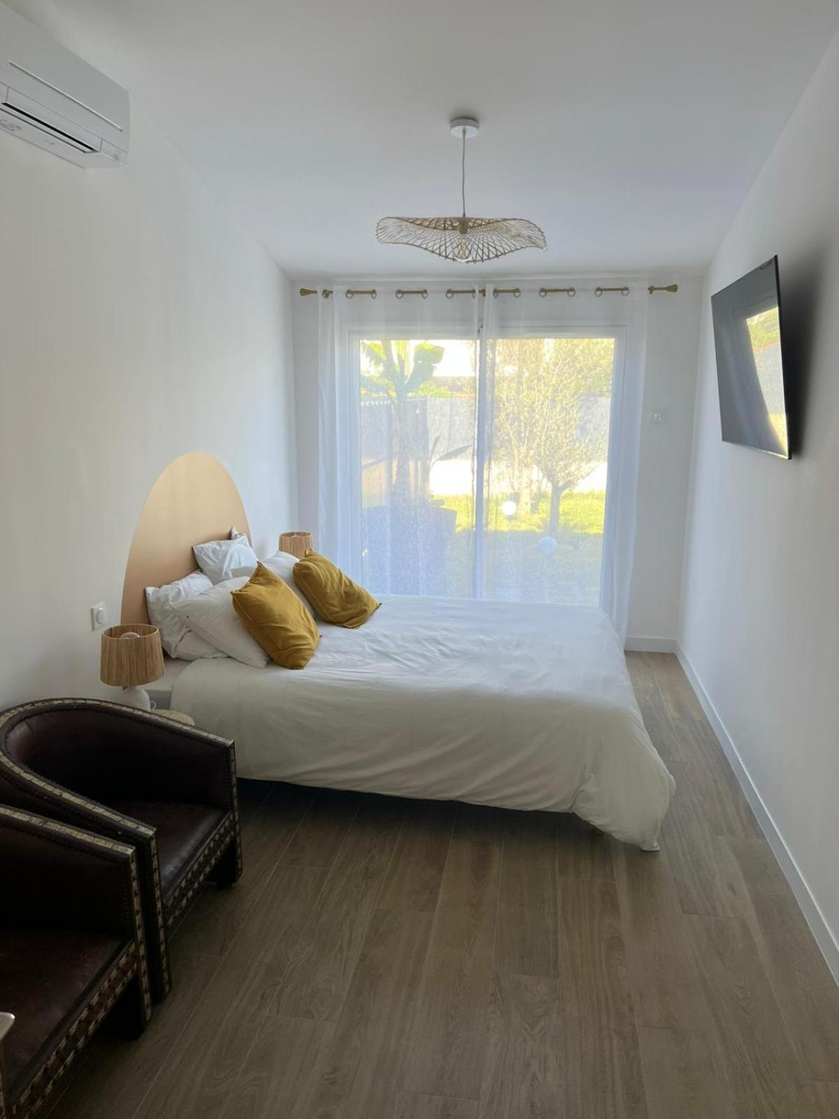 Great Room 29 Merignac  Luaran gambar