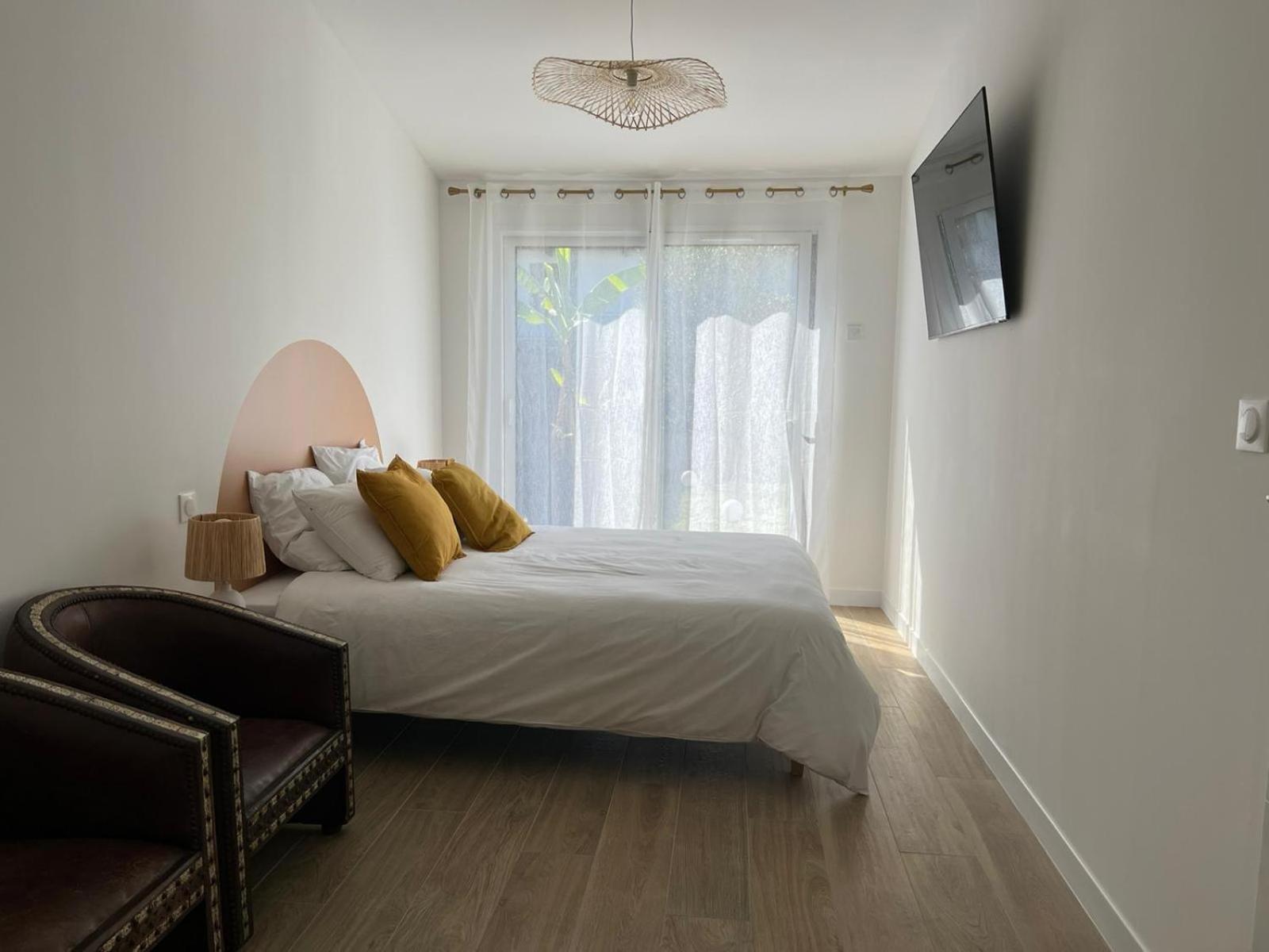 Great Room 29 Merignac  Luaran gambar